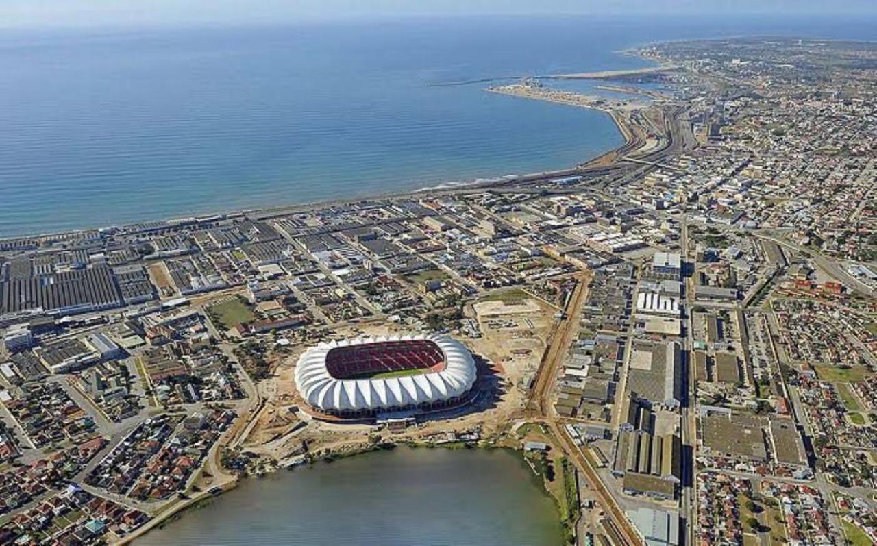 Modern Seaview Apartment Port Elizabeth Buitenkant foto
