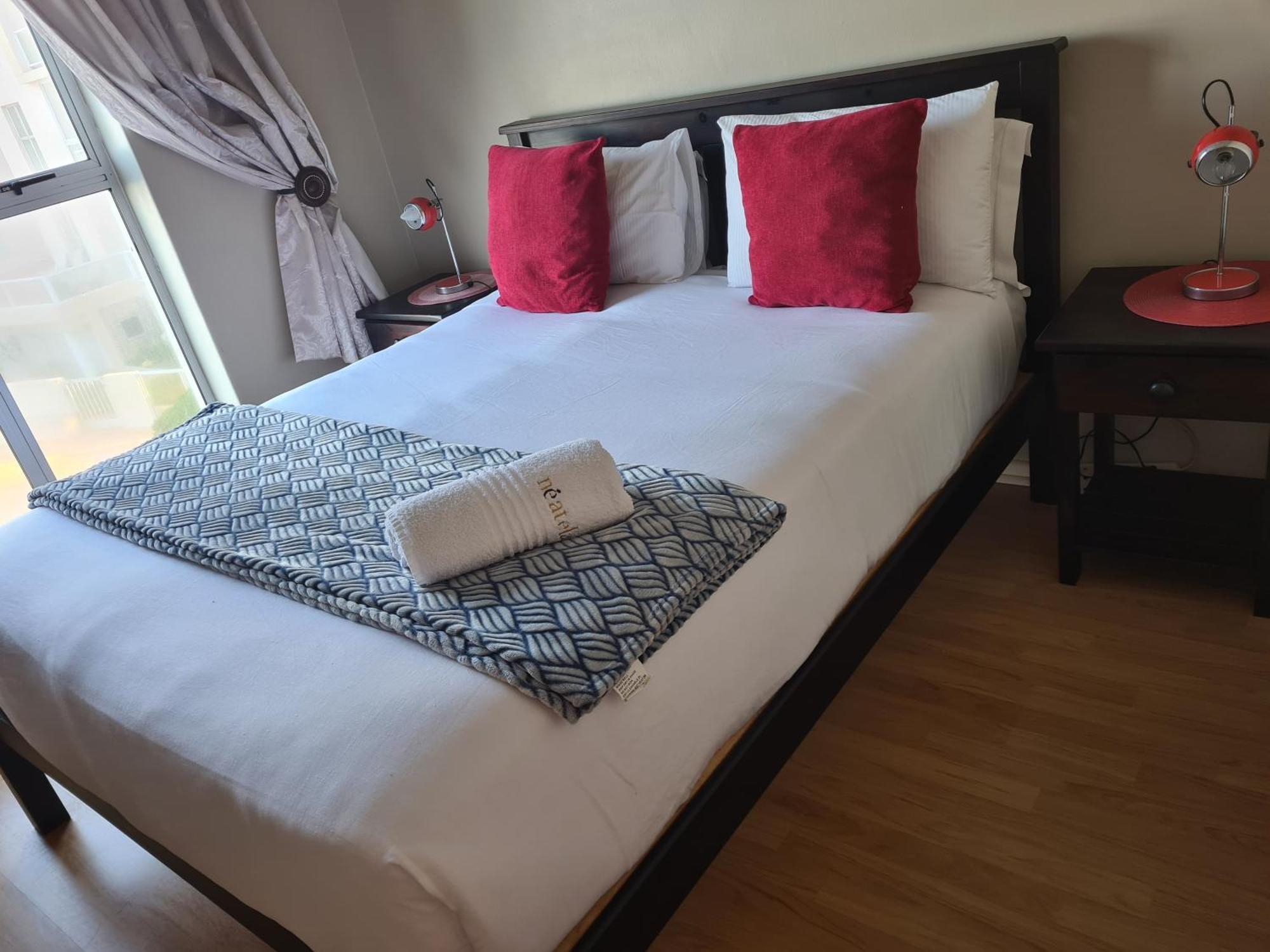 Modern Seaview Apartment Port Elizabeth Buitenkant foto