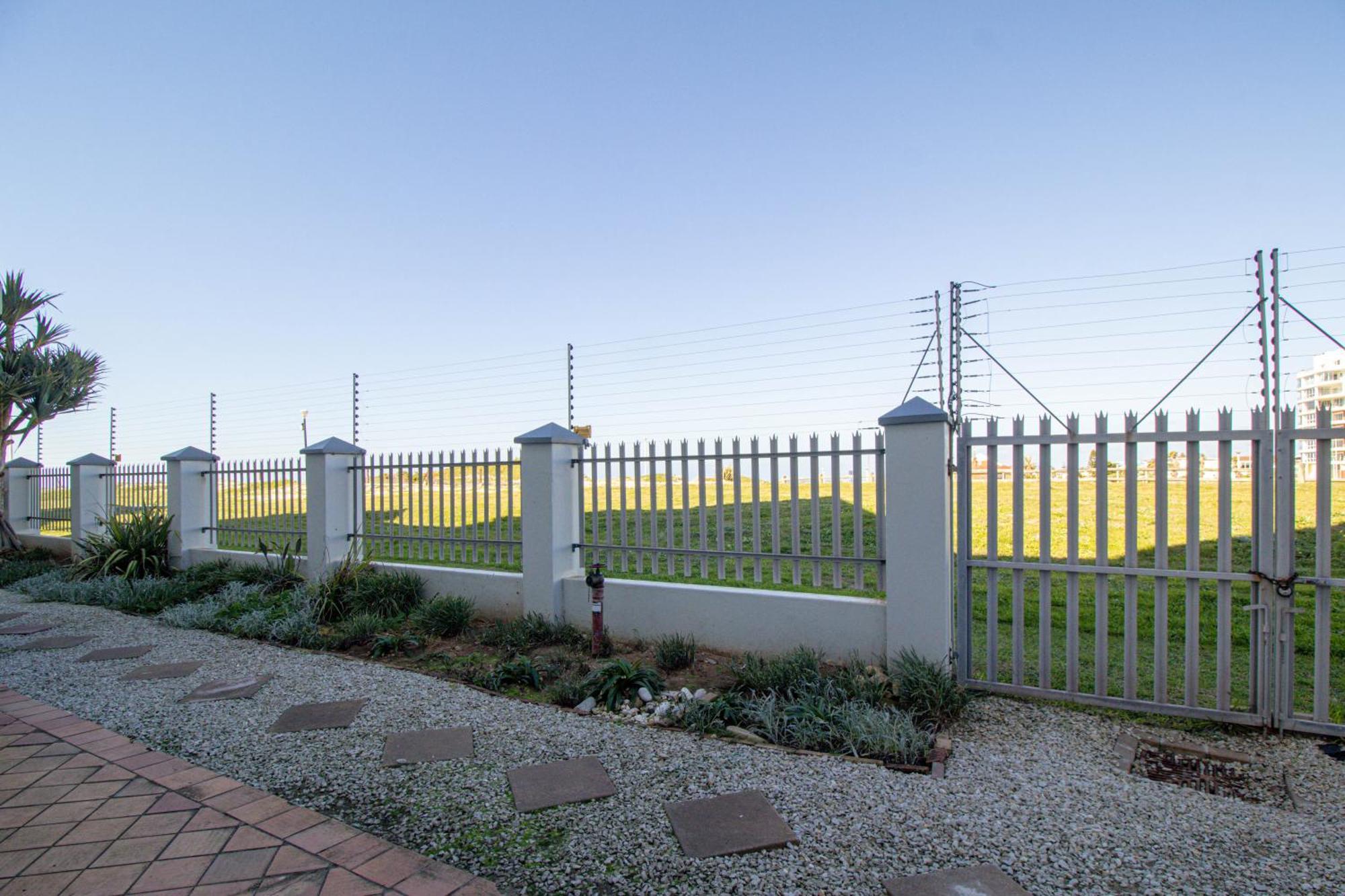 Modern Seaview Apartment Port Elizabeth Buitenkant foto