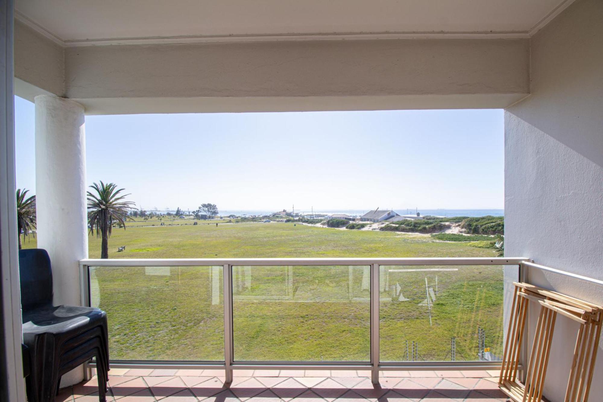 Modern Seaview Apartment Port Elizabeth Buitenkant foto