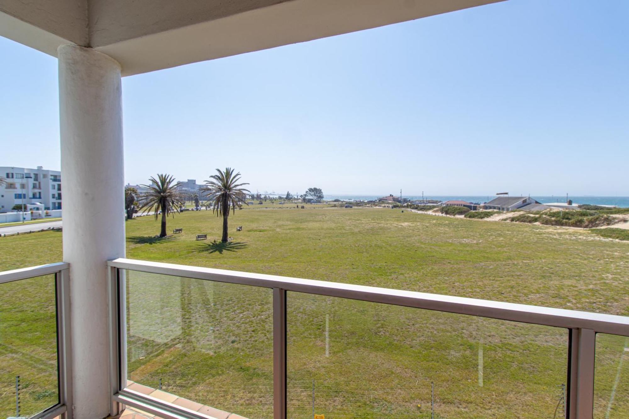 Modern Seaview Apartment Port Elizabeth Buitenkant foto